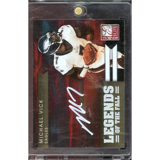 2011 Donruss Elite Michael Vick Legends of the Fall #17 /999 IP Auto