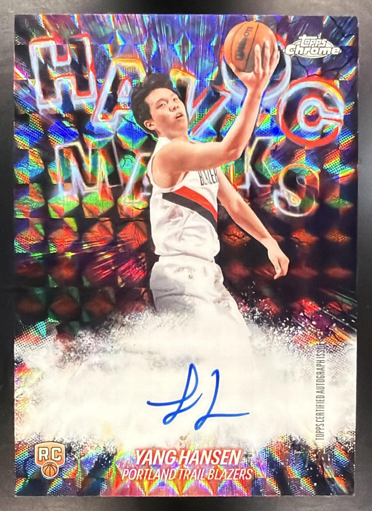 2025-26 Topps Chrome Update Sapphire Yang Hansen #HM-YH Havoc Marks Auto RC