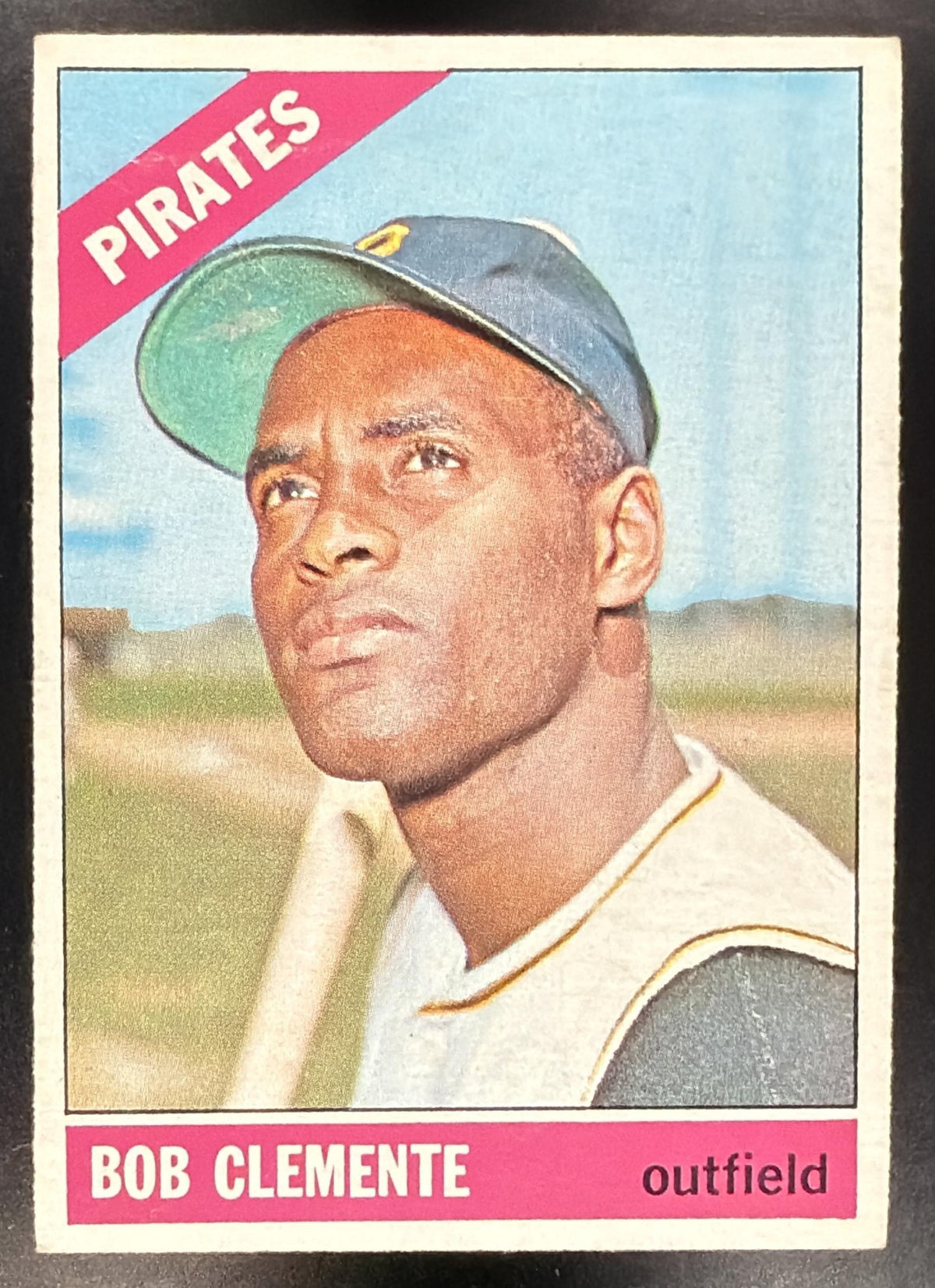 1966 Topps Bob Clemente #300 Crease
