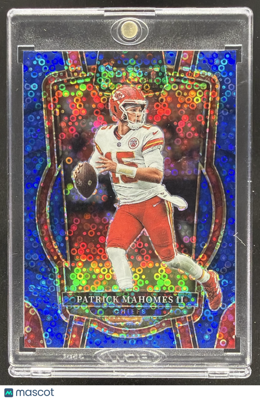 2022 Panini Select Patrick Mahomes II #251 Blue Disco 21/25 Club
